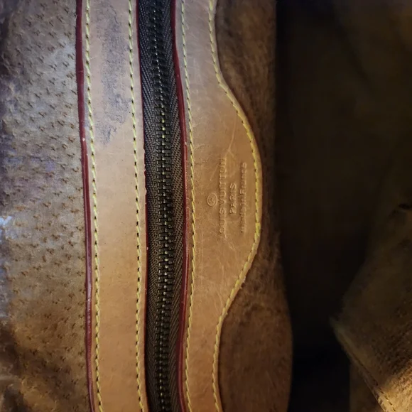 Louis Vuitton Brown Monogram Looping GM Shoulder Bag with Vachetta Leather - Picture 9 of 12